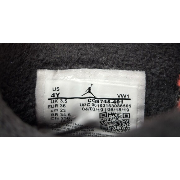 Nike Air Jordan 4 Winter Loyal Blue Size 4 Youth (Size 5.5 Women's) - Picture 11 of 11